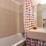T2 Cabine, 6 Couchages, Terrasse Ouest, 100m Et Commerces, Parking Privatif - Fr-1-251-530 Apartman *