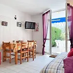 T2 Cabine, 6 Couchages, Terrasse Ouest, 100m Et Commerces, Parking Privatif - Fr-1-251-530 Le Lavandou