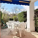 T2 Cabine, 6 Couchages, Terrasse Ouest, 100m Et Commerces, Parking Privatif - Fr-1-251-530 Le Lavandou